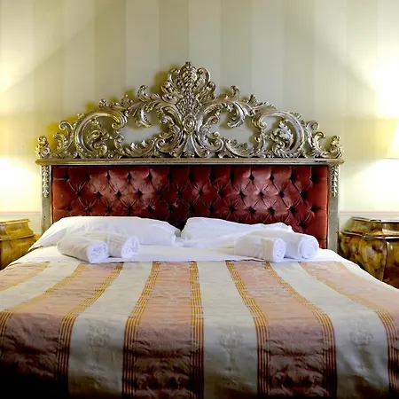 Al Tuscany 3* 루카
